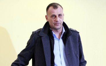 Тони Здравков дава шанс на юношите и в Кипър