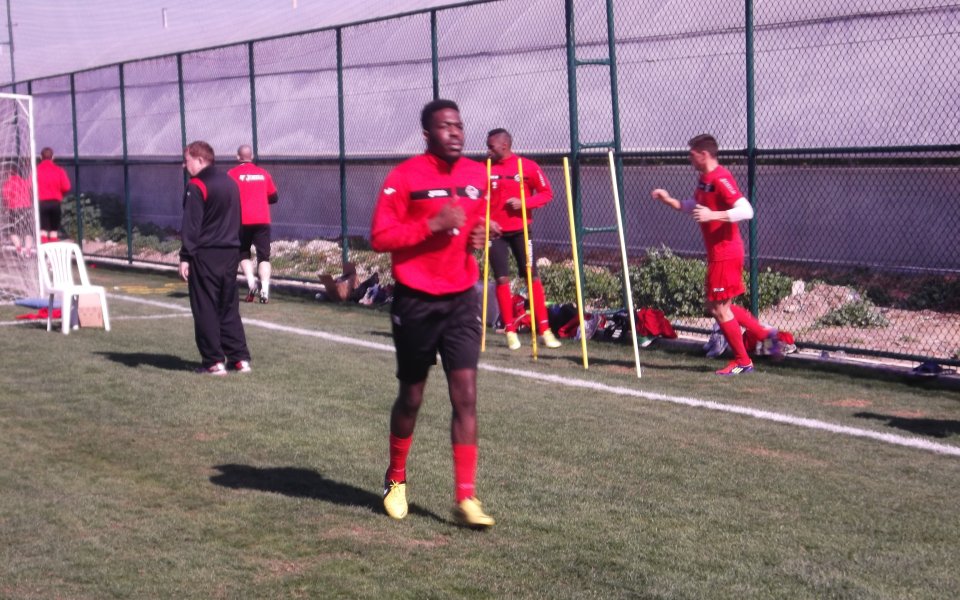 Локо Сф с тежка тренировка за еластична сила