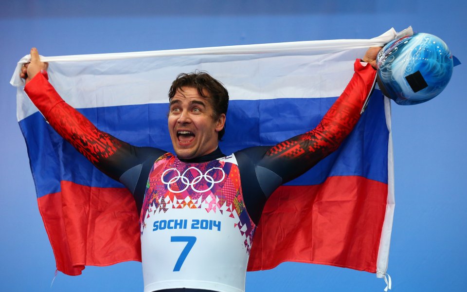 Олимпийският медалист Демченко: Ще празнувам с водка, докато не падна в салатата