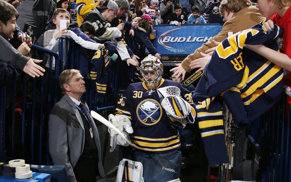 Бъфало и Каролина подновиха сезона в НХЛ