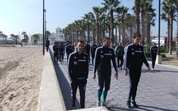 СНИМКИ: Лудогорец се зареди със слънце на плажа