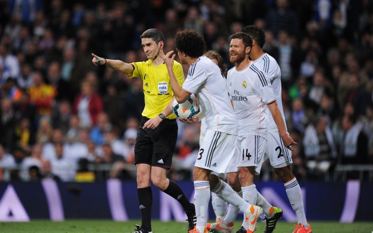 ВИДЕО: Сблъсъкът между Пепе и Фабрегас