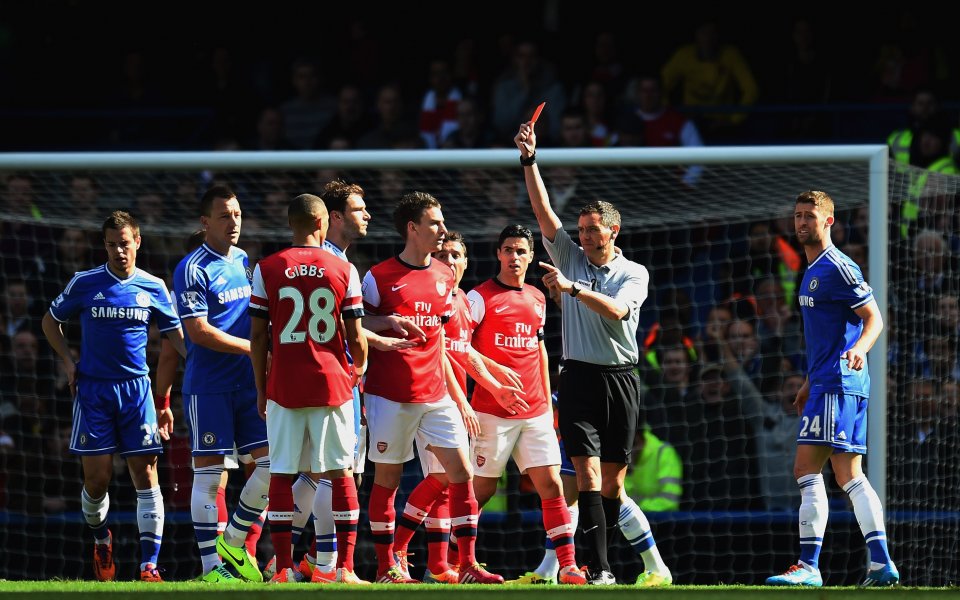 И Гибс, и Окслейд-Чембърлейн могат да играят срещу Суонси