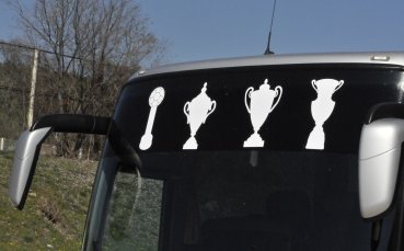 СНИМКИ: Автобусът на Берое с нова визия