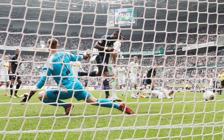 Мьонхенгладбах се върна в битката за Шампионската лига