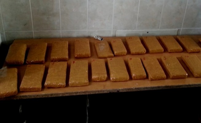 Хасково: Откриха 47 пакета хероин в кола, оставена за ремонт в сервиз