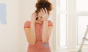 Технологичен гердан спасява от неловки срещи и ситуации