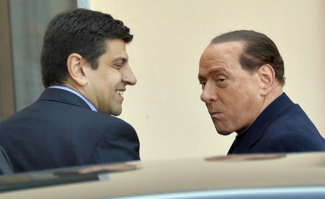 Берлускони започна работа в старчески дом