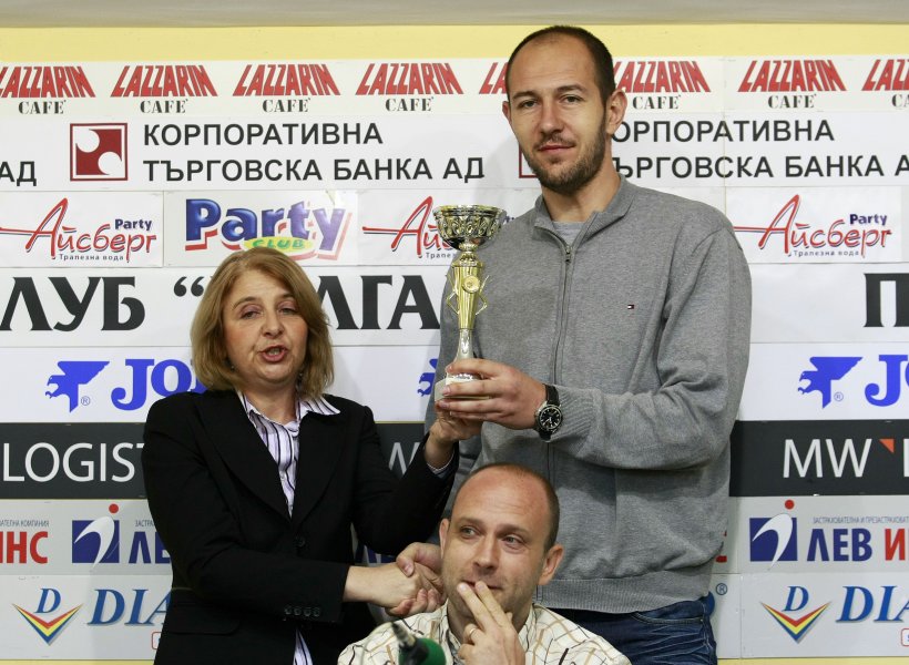 Награждаване на баскетболния Левски за отбор на месеца1