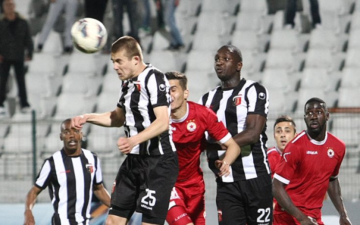 Грънчов отново тренира с Локо Пд