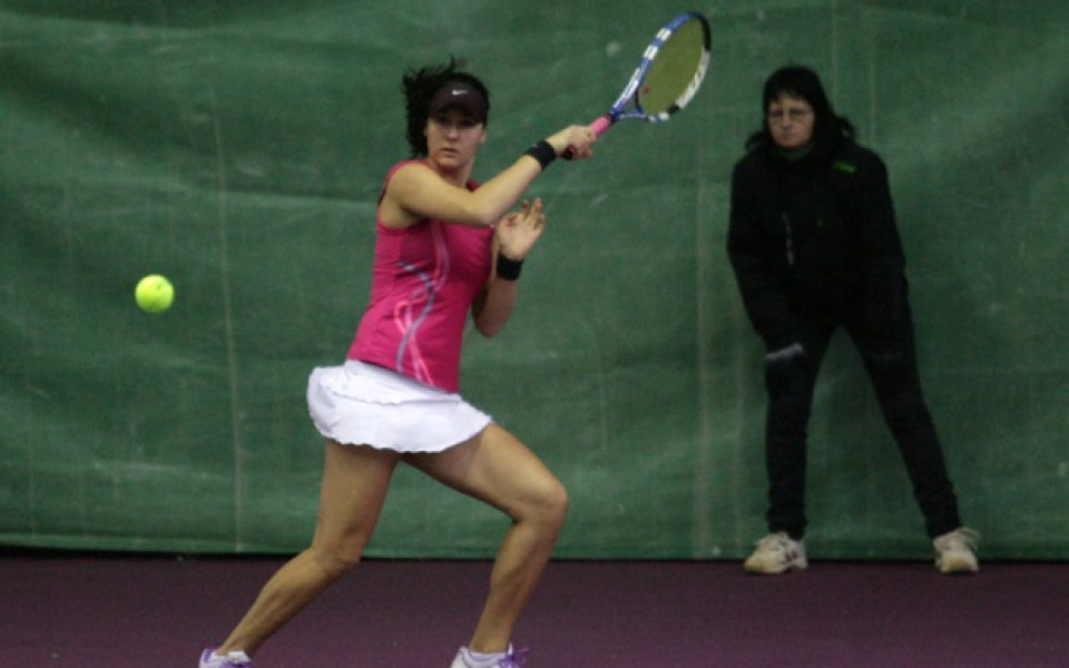 Джулия Терзийска  върви напред на турнира по тенис в София