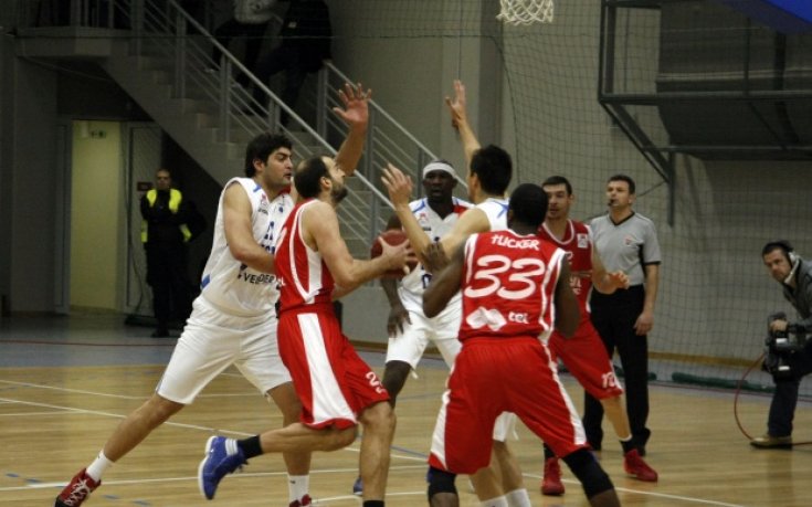 Изместиха дербито Лукойл-Левски, няма да е на Великден