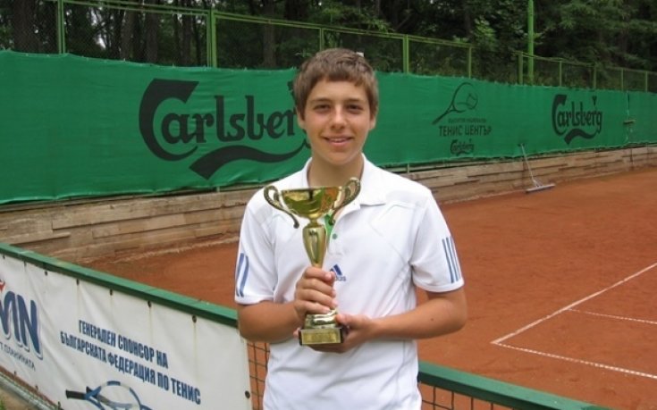 Калоян Вълчев шампион на двойки в Сърбия