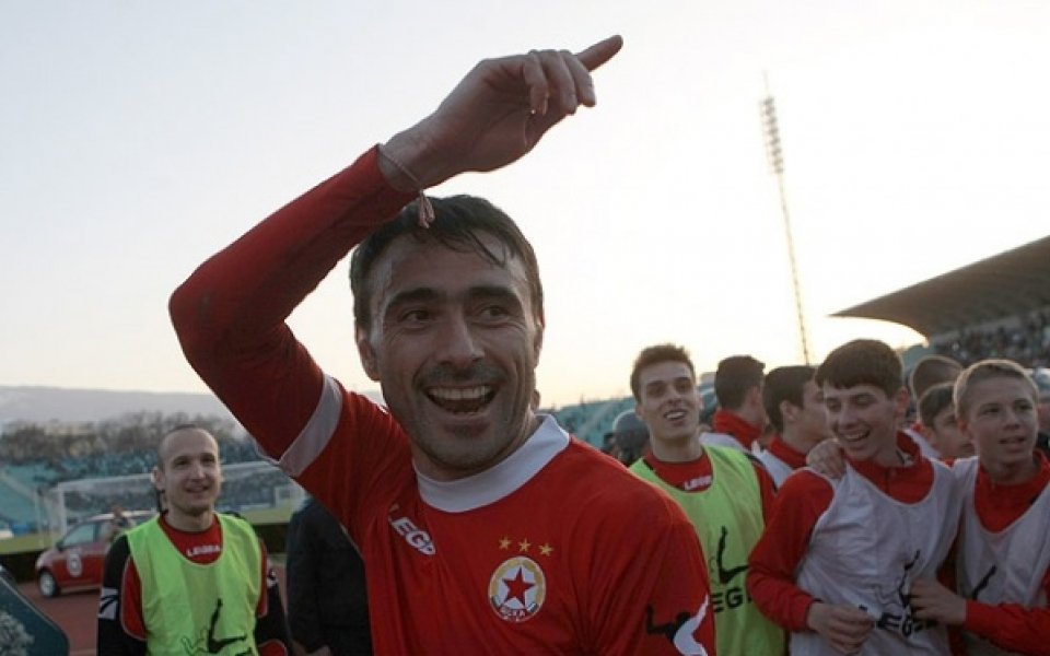 Тошко Янчев става играещ помощник-треньор на ЦСКА