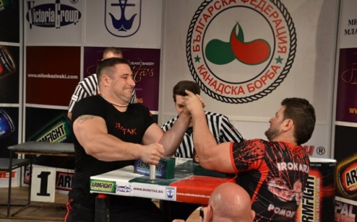 Белоградчик отново събира най-добрите в канадската борба