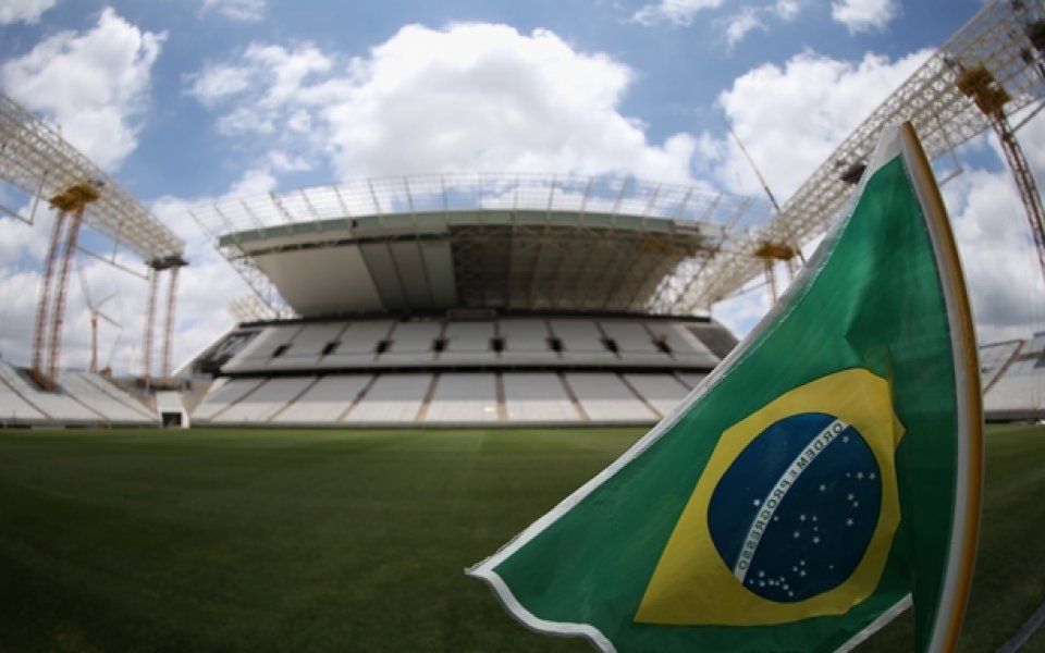 Стадионът в Сао Пауло ще бъде готов  за Мондиал 2014