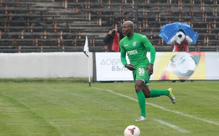 Мапуку пропуска мача срещу Локомотив София