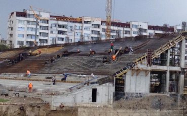 Поръчката за доизграждането на стадион Христо Ботев в Пловдив вече