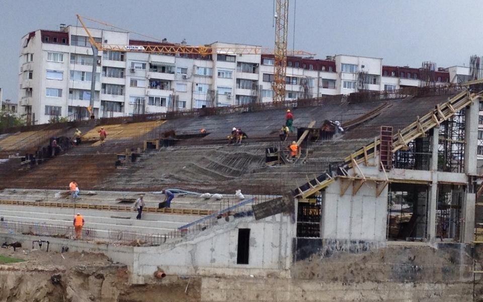 Поръчката за доизграждането на стадион &bdquo;Христо Ботев&rdquo; в Пловдив вече