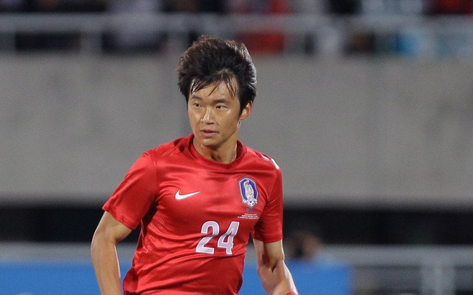 Защитник отпадна от състава на Южна Корея за Световното в Бразилия