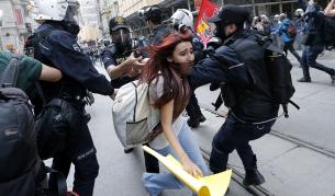 Сълзотворен газ на първата година от сблъсъците за „Гези“