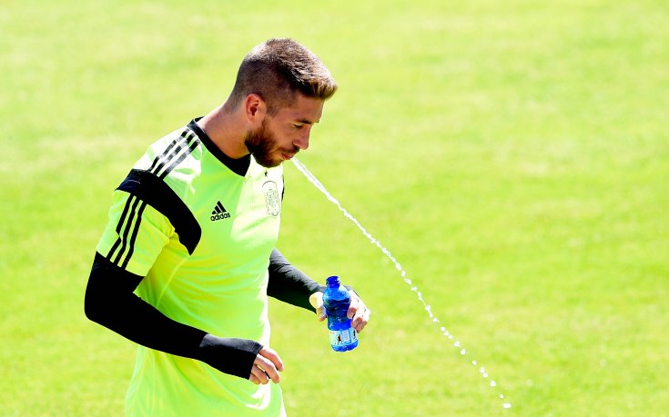 Реал Мадрид предлага нов договор на Серхио Рамос