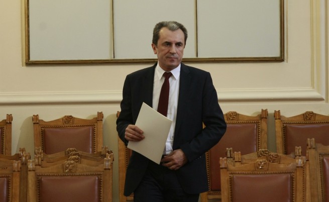 Пламен Орешарски: Новите министри се избират както старите