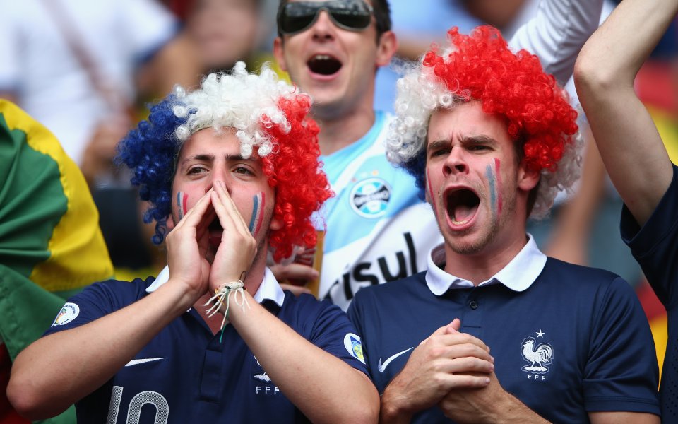 Франция и Хондурас не чуха националните си химни
