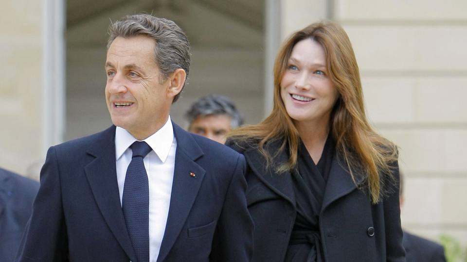 Саркози и съпругата му Карла Бруни
