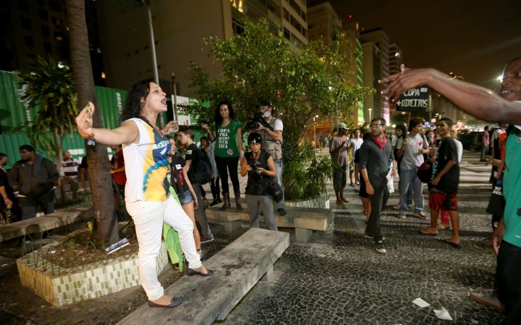 Стрелба пред хотела на Хондурас