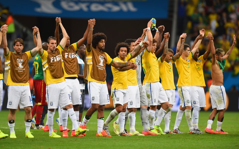 Самба за Бразилия срещу Камерун - 4:1 и първо място