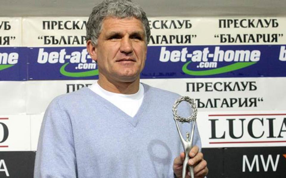 Сашо Везенков вече не е спортен директор на Лукойл