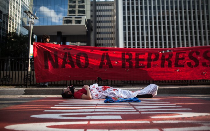 Нови арести на протестиращи в Рио