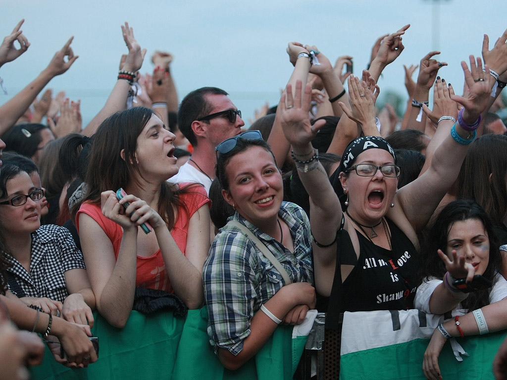 The Offspring live in Sofia Rocks 2014