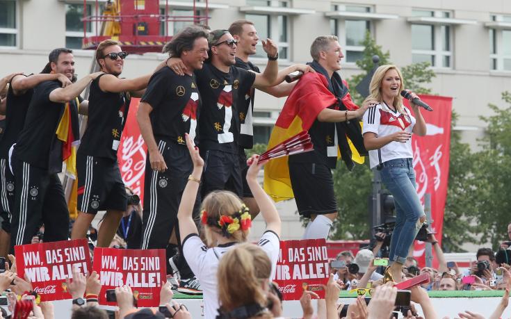 Един милион немци празнуваха с националния тим
