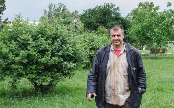 Скоро: Един мъж сам насред морето