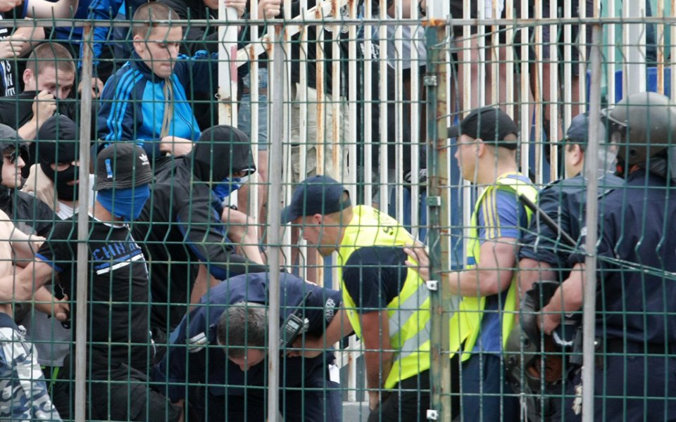 Общо 45-има българи са били задържани от полицията в Братислава