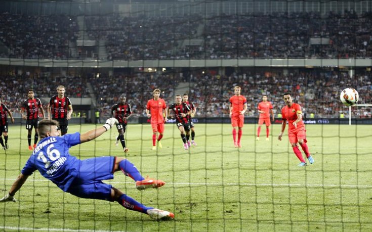 Барселона не успя да победи Ница