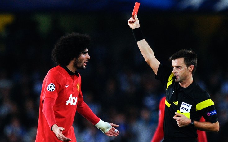 Бенитес ще играе търпеливо за Фелаини