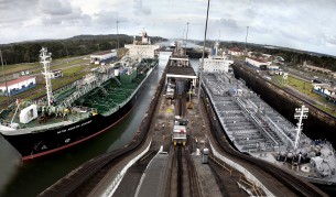 Панамският канал навършва 100 години