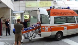 23-годишният Ив. Апостолов е с 5% изгаряния по ръцете и краката, а Н. Боянски - с 1%