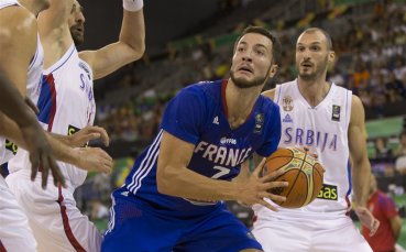 Еврошампионът Франция с първи успех в Испания