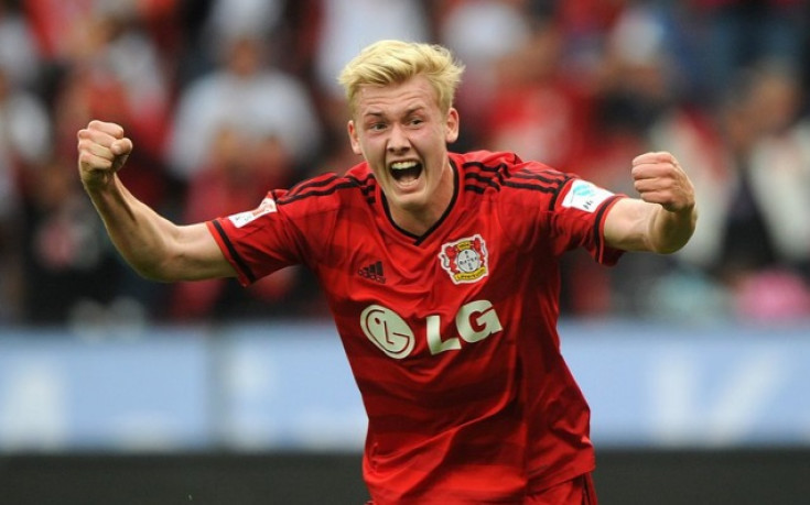 Нападател на Леверкузен аут за няколко седмици