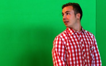 Виртуалният Гьотце пропуска дузпа, истинският Гьотце се извинява