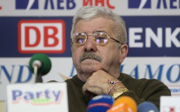 Сливен почете Норайр Нурикян с откриване на спортна зала на негово име