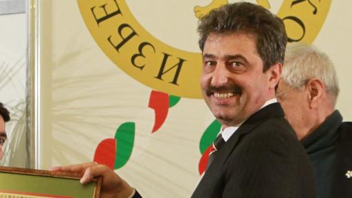  Цветан Василев 