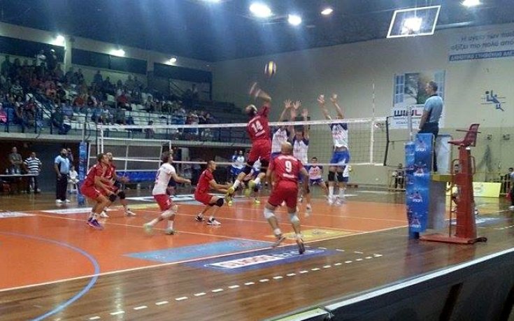 Нефтохимик оглави класирането