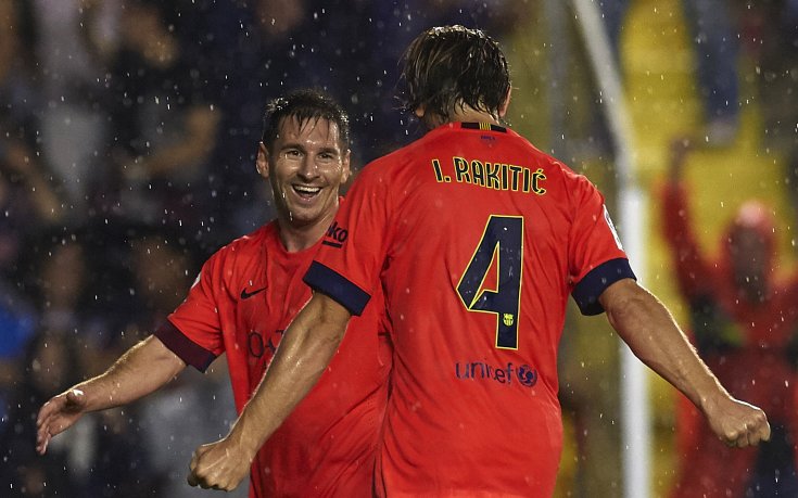 ВИДЕО: Снарядът на Ракитич поразил целта с 91 км/ч