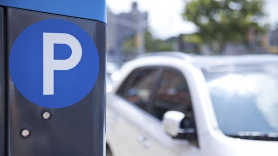 Нови правила за паркиране в София и нощен абонамент