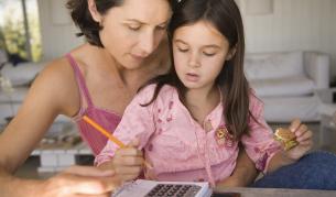 Млада и образована майка у нас - мисия възможна